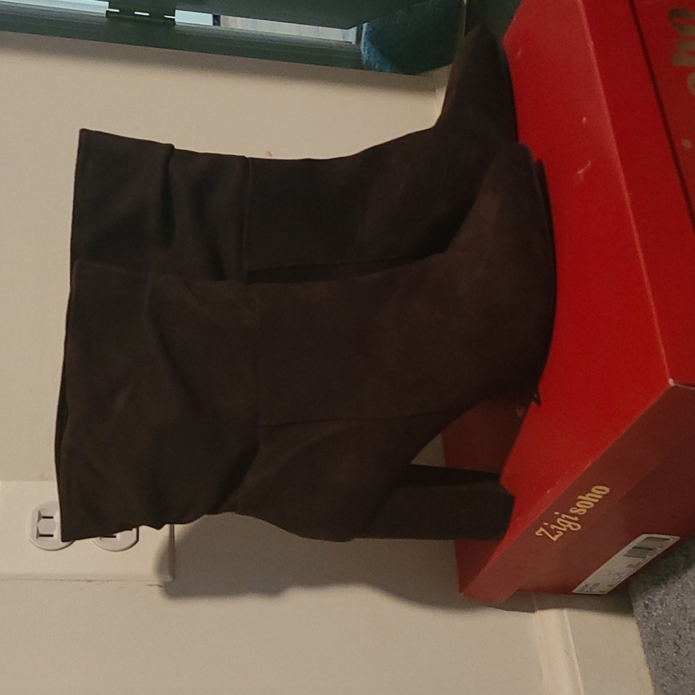 Brown faux suede Ziggy Soho above ankle boot